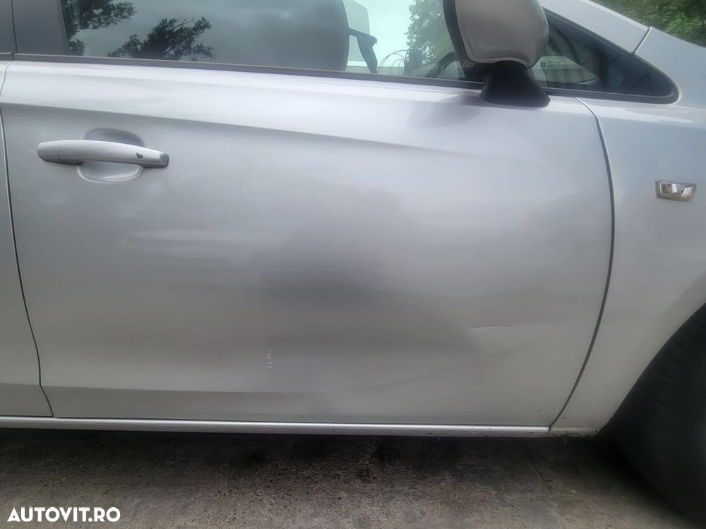 Opel Corsa 1.4 ECOTEC Enjoy - 4