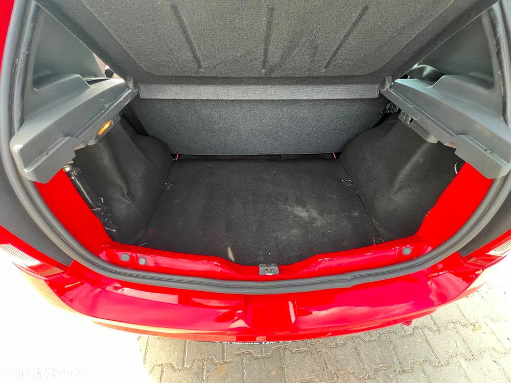 Dacia Sandero - 26