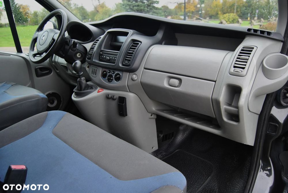 Renault Trafic - 6