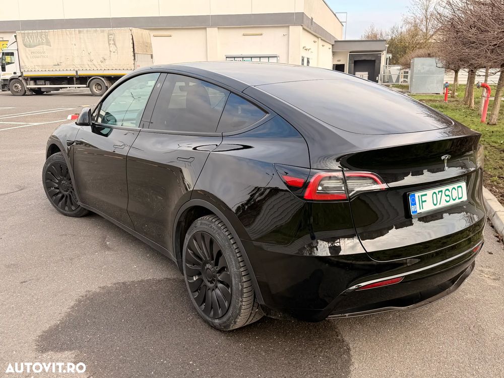Tesla Model Y Standard - 6