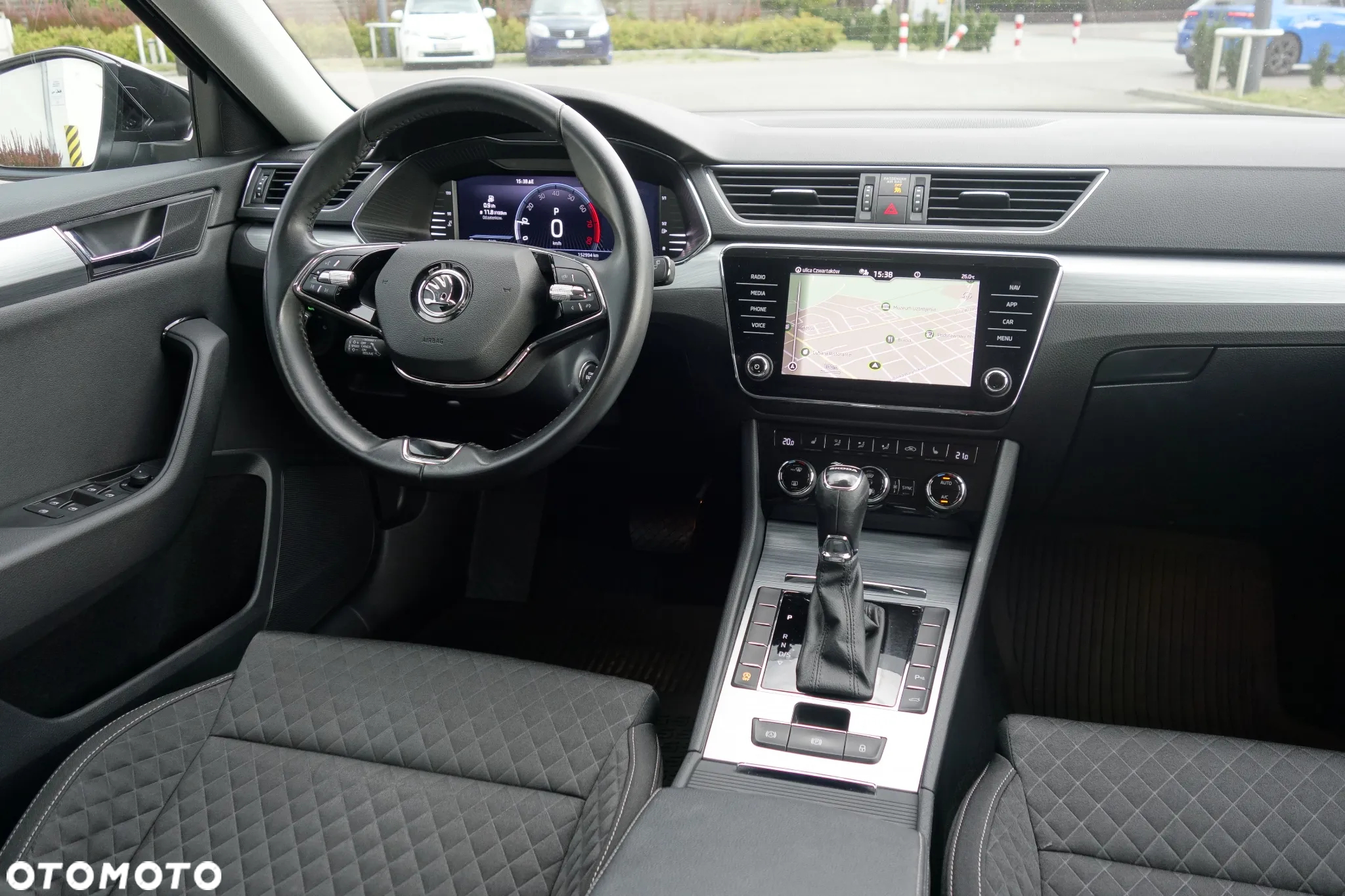 Skoda Superb 1.5 TSI Ambition DSG - 12