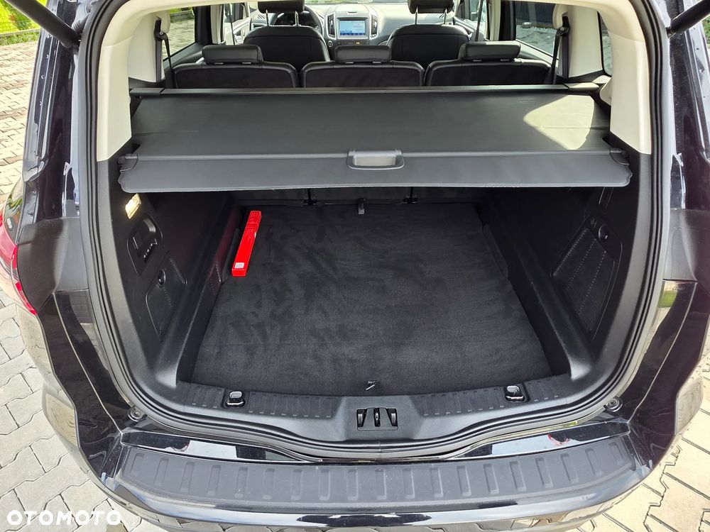Ford S-Max 2.5 Duratec FHEV TITANIUM - 16