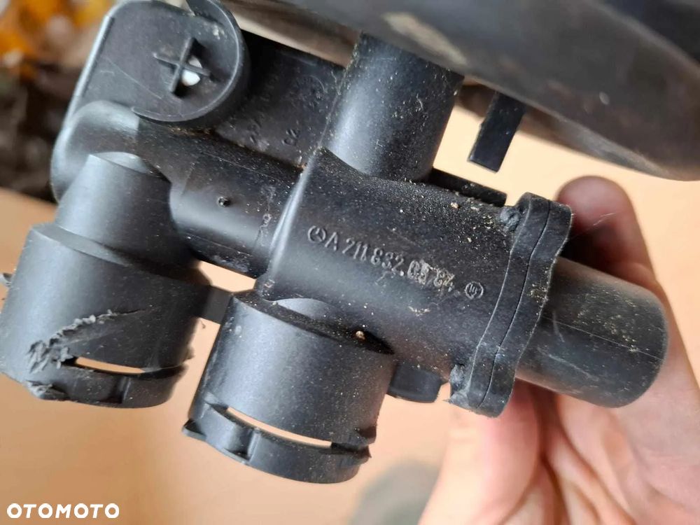 ELEKTROZAWÓR ZAWÓR NAGRZEWNICY MERCEDES W211 W219 a2118320384 - 2