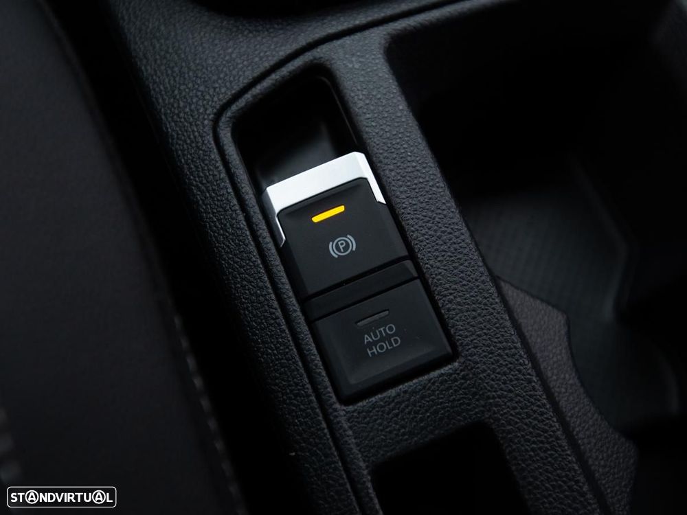 VW T-Roc 1.5 TSI R-Line DSG - 20