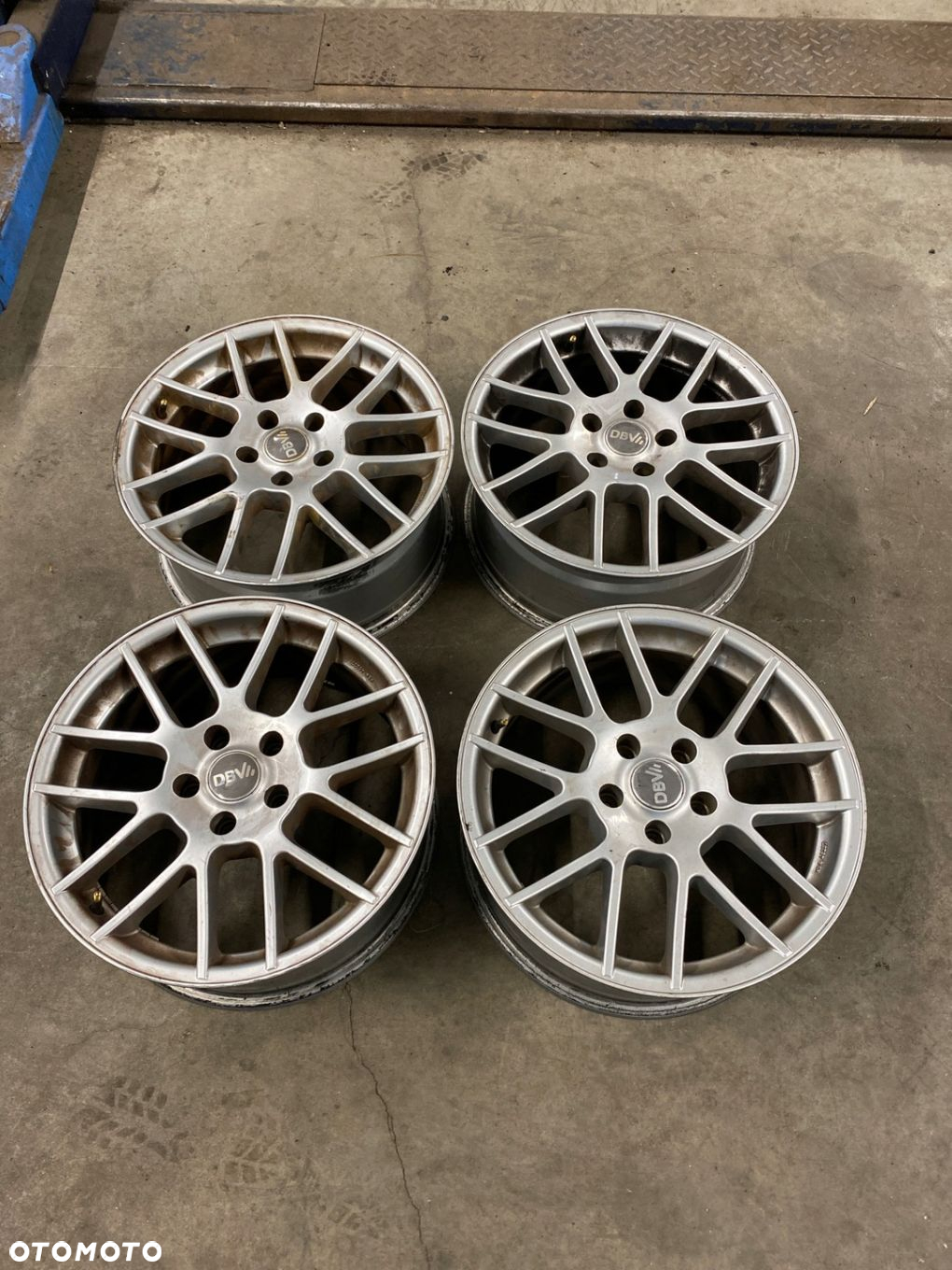 Felgi Aluminiowe DBV 5x112 7,5jx17 et35 - 3