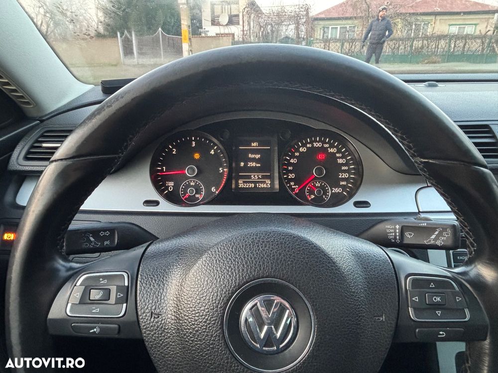 Volkswagen Passat 2.0 TDI Highline DPF - 14