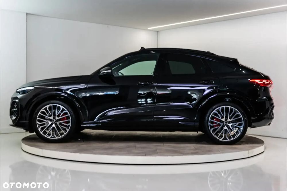 Audi Q5 Sportback - 10