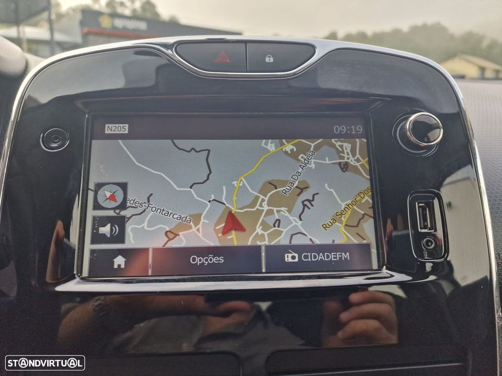 Renault Clio 1.5 dCi Confort - 8