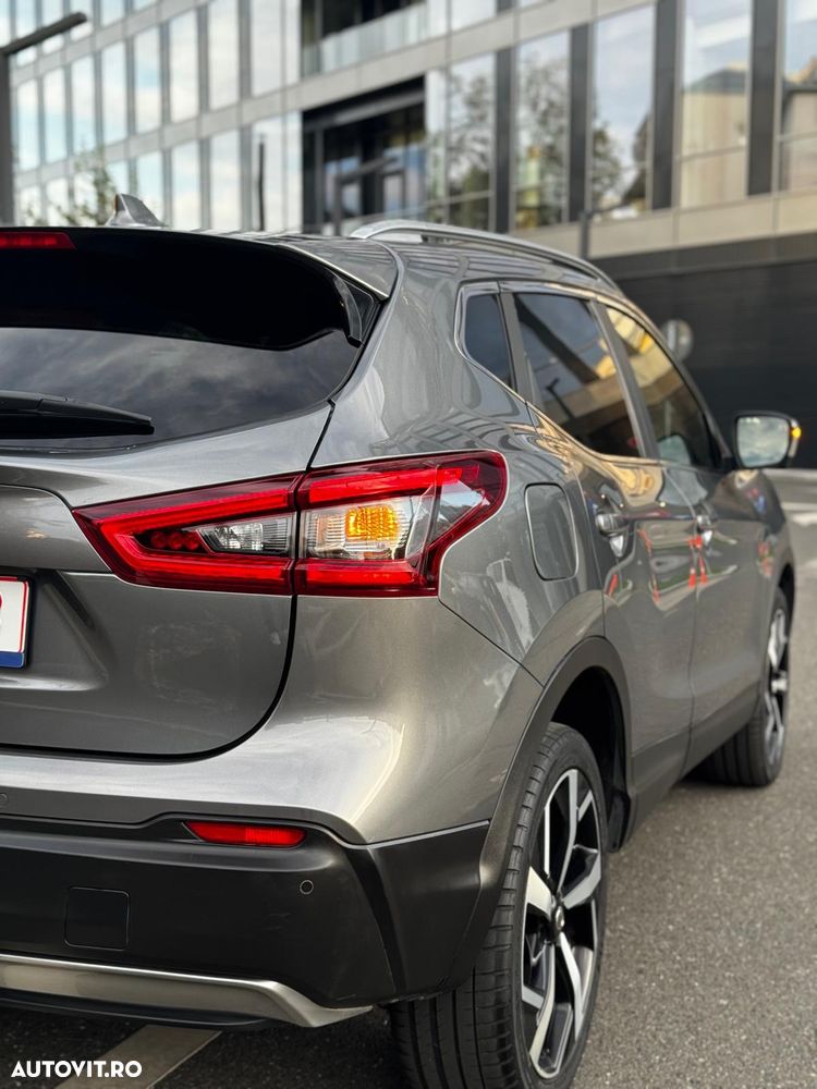 Nissan Qashqai 1.6 DCI Xtronic TEKNA+ - 21