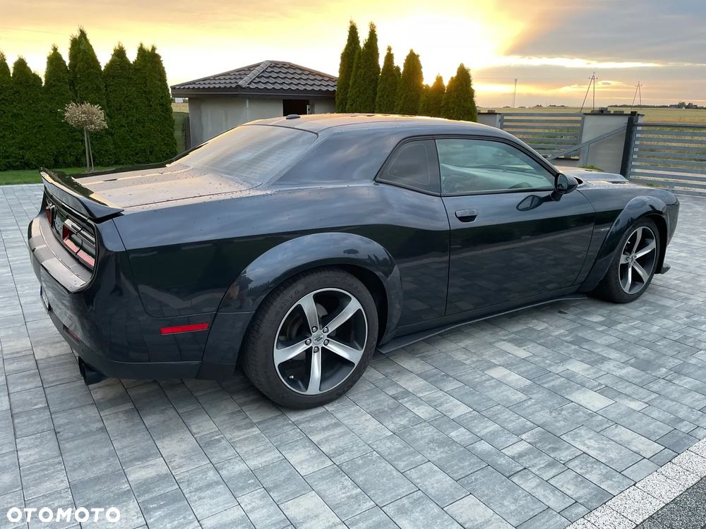 Dodge Challenger Automatik R/T Plus - 11