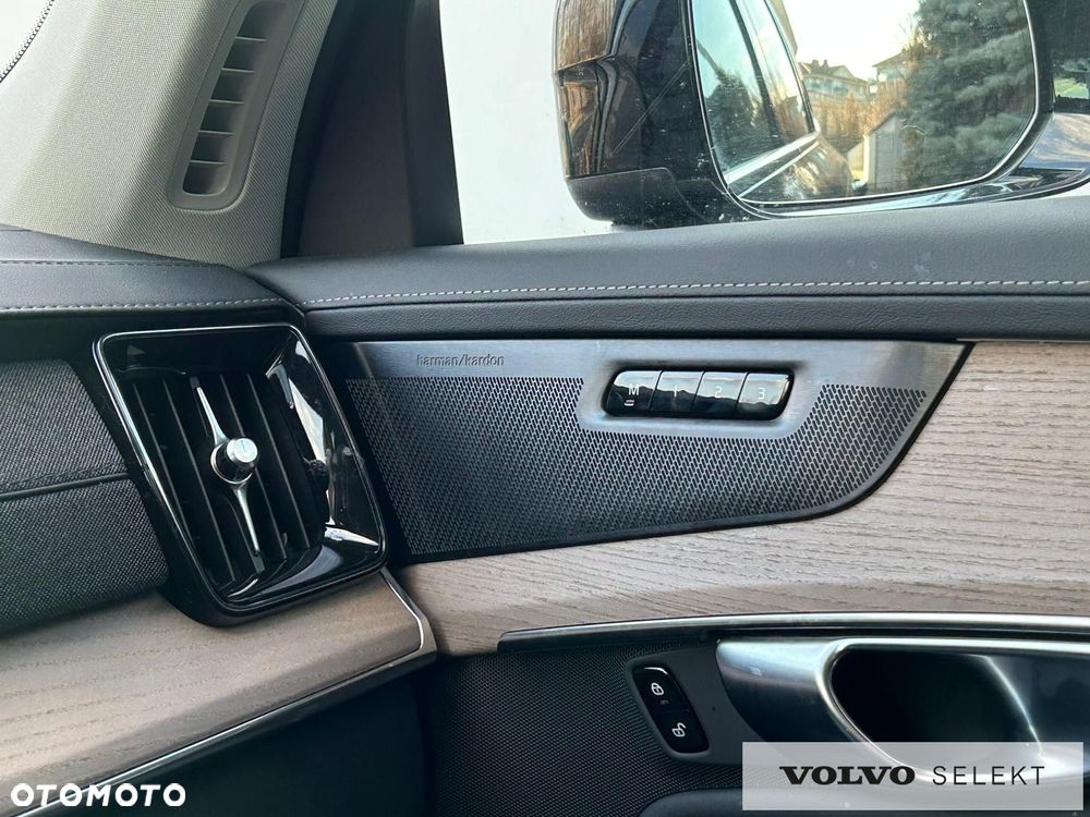 Volvo XC 90 - 36