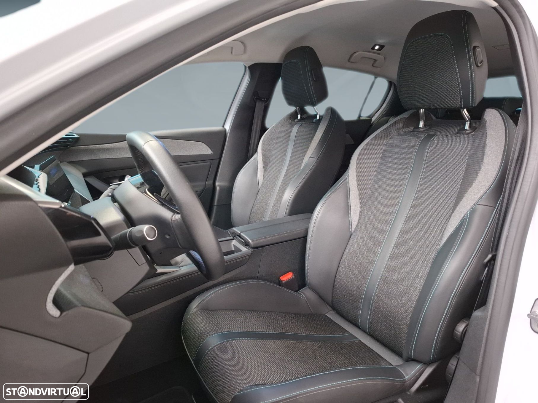 Peugeot 308 1.2 PureTech Allure - 11