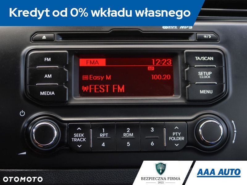 Kia Rio - 14