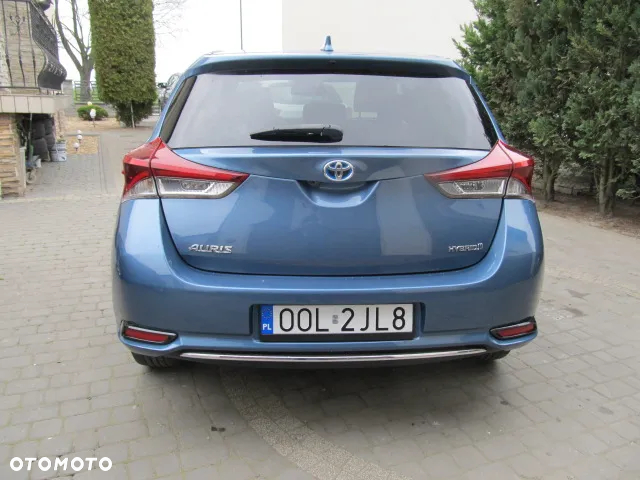 Toyota Auris Hybrid 135 Premium - 4