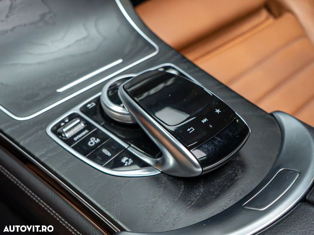 Mercedes-Benz GLC Coupe AMG 43 4Matic 9G-TRONIC - 39