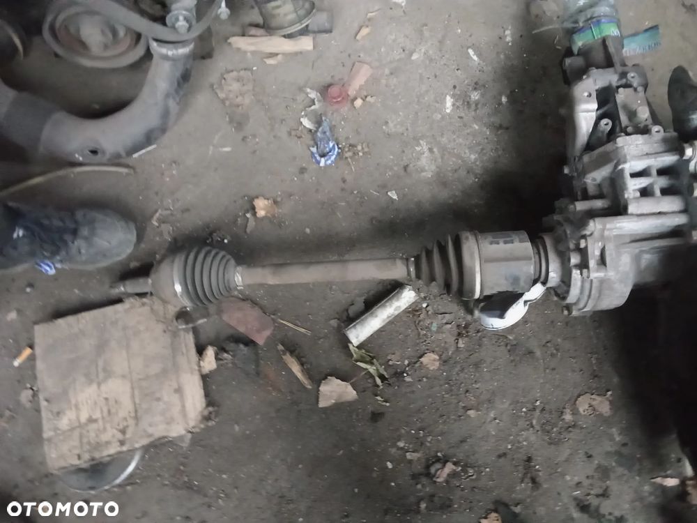 Mitsubishi Outlander II 2.0 did skrzynia biegów W6MBA - 2