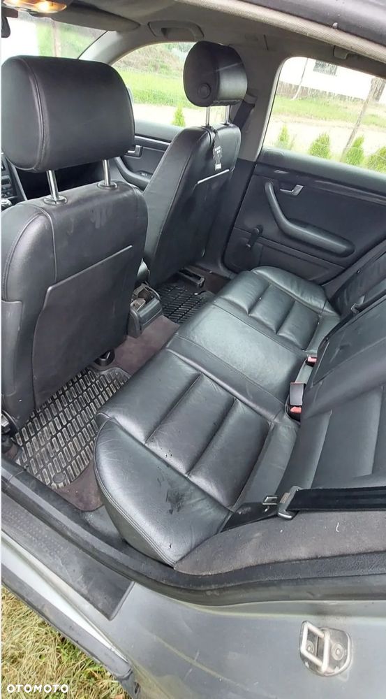 Audi A4 Limousine - 7