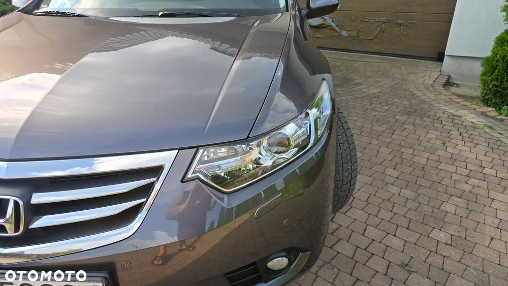 Honda Accord - 16