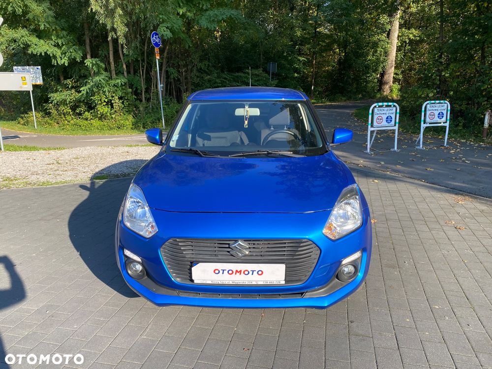 Suzuki Swift 1.2 Premium Plus - 2