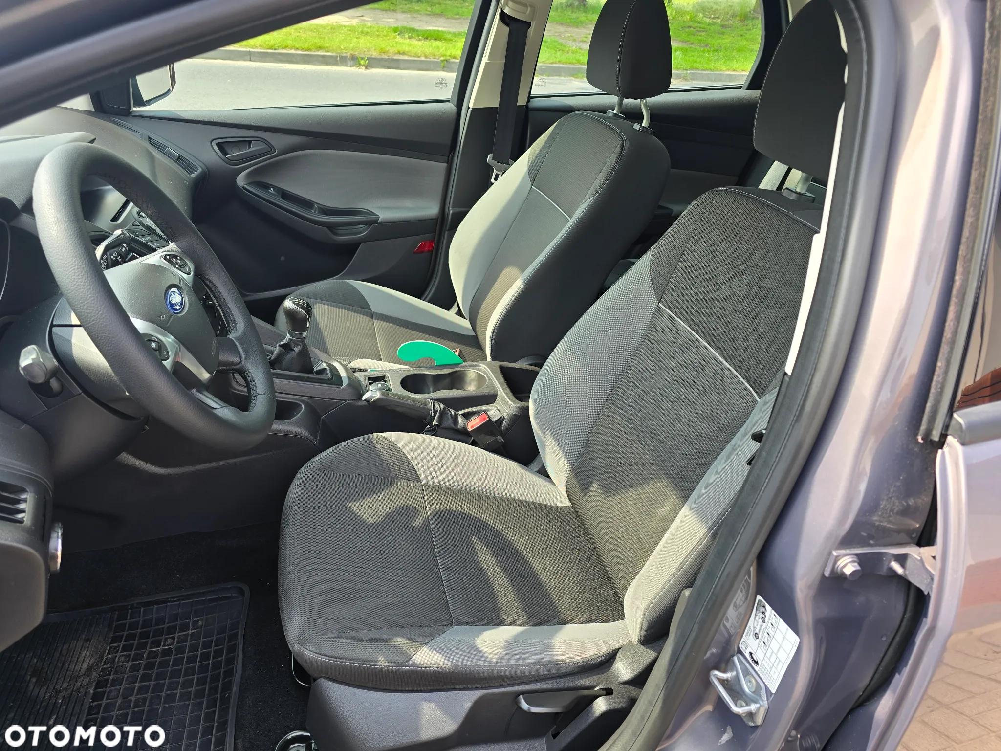 Ford Focus 1.0 EcoBoost 99g Trend - 11