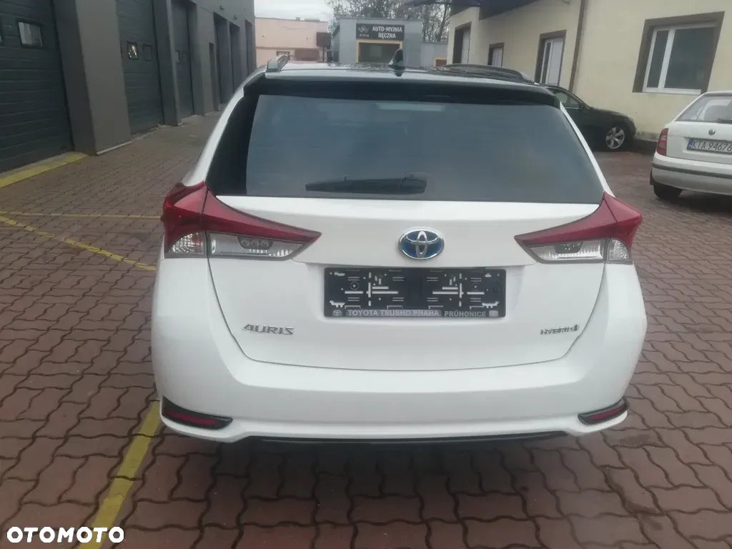 Toyota Auris 1.8 VVT-i Hybrid Automatik Style Selection - 6