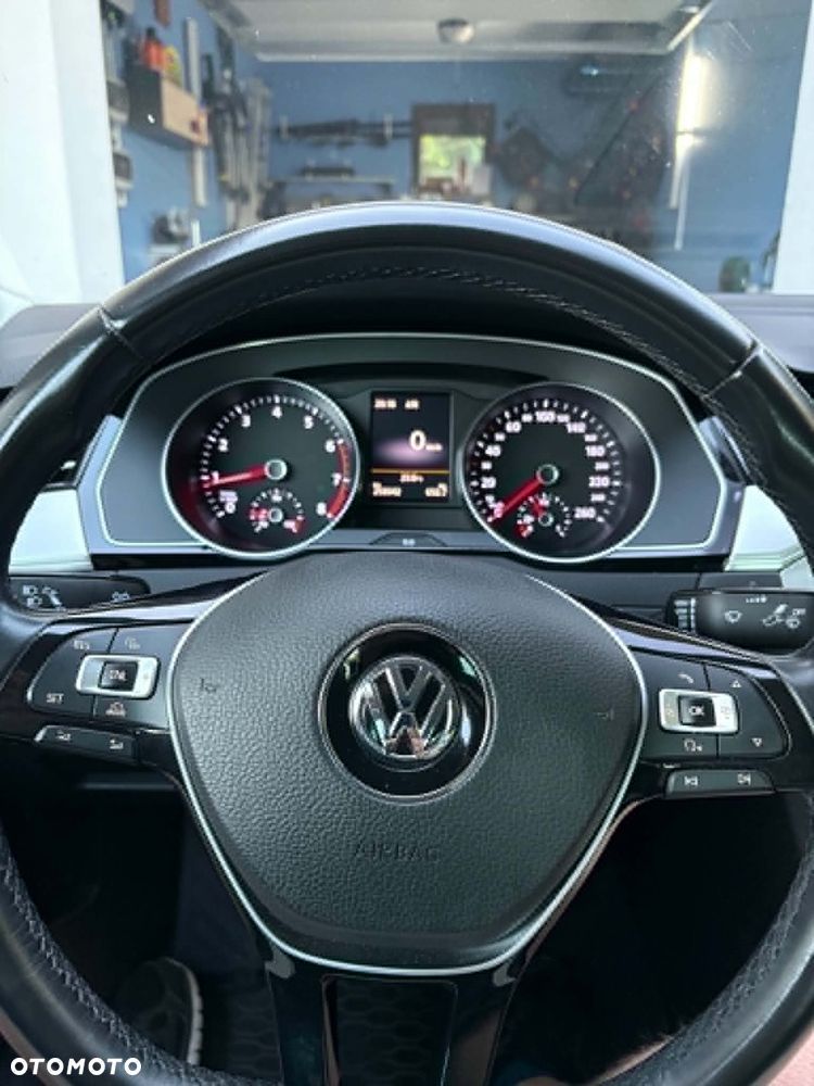 Volkswagen Passat 1.8 TSI BMT Comfortline - 14