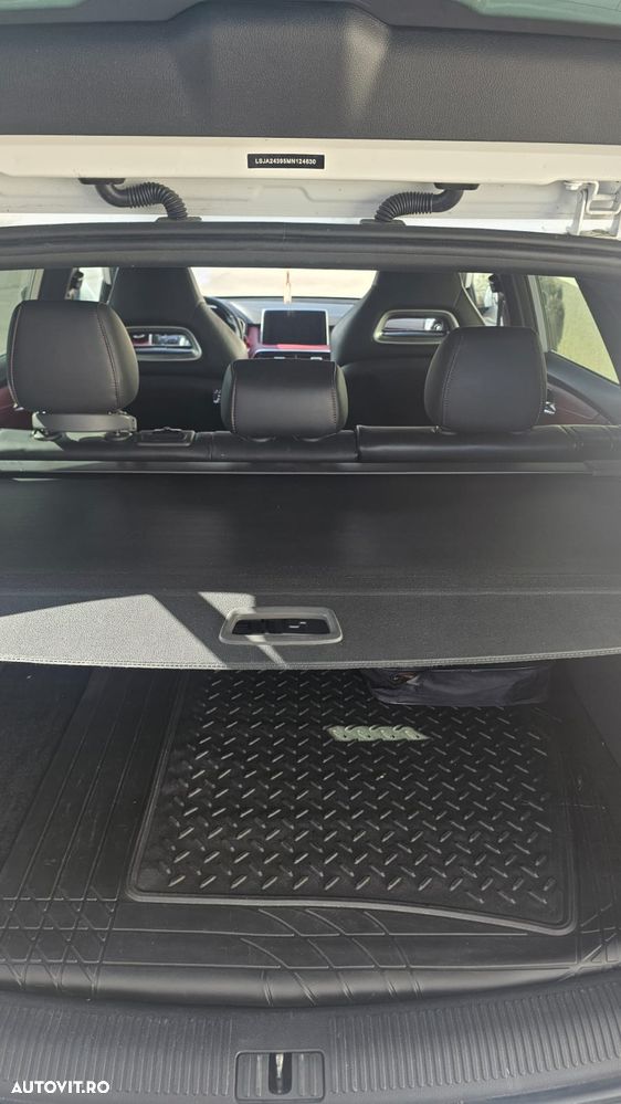 MG EHS 1.5T-GDI Luxury - 24