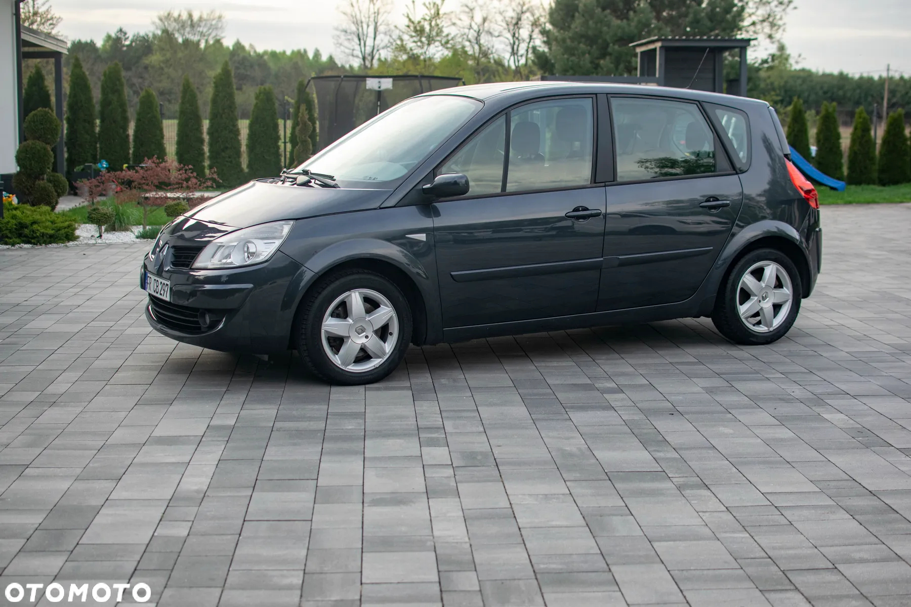 Renault Scenic - 26