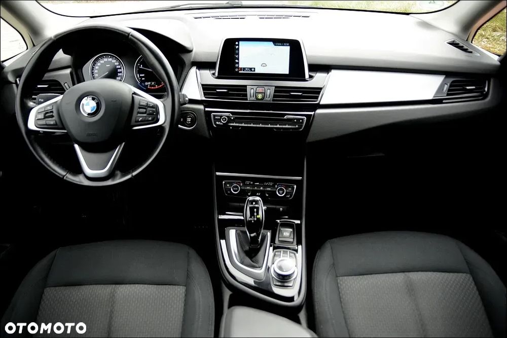 BMW Seria 2 218d Gran Tourer Sport-Aut Advantage - 23