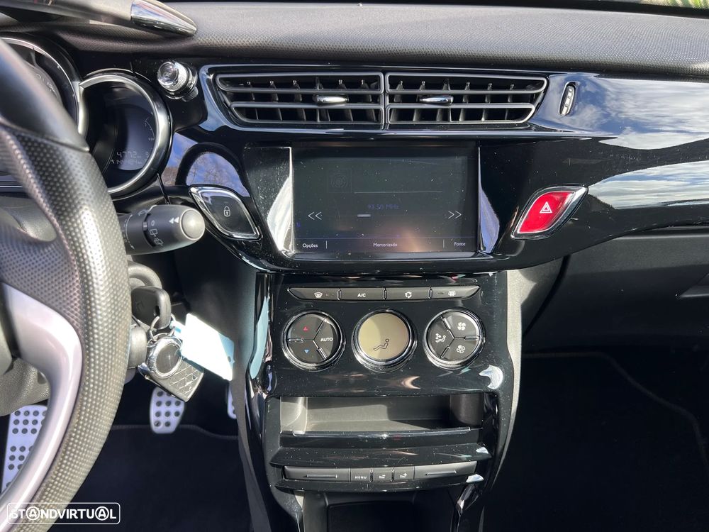 DS DS3 PureTech 110 Start & Stop SoChic - 21