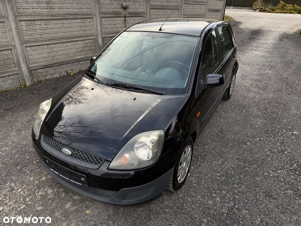Ford Fiesta 1.3 Trend - 4