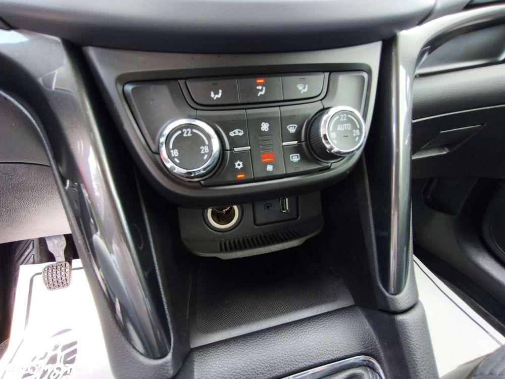 Opel Zafira - 11