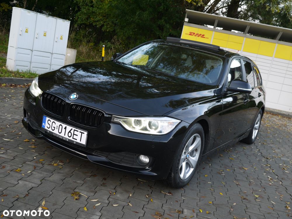 BMW Seria 3 320d Touring Efficient Dynamics Edition - 29