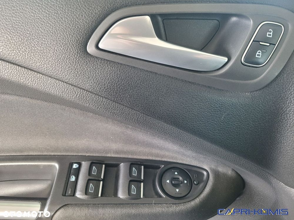 Ford Grand C-MAX - 10