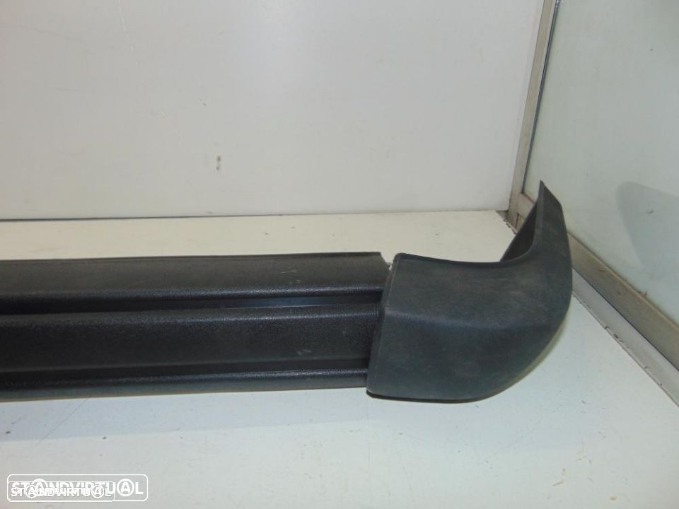 Opel Kadett D centro pára-choques - 1