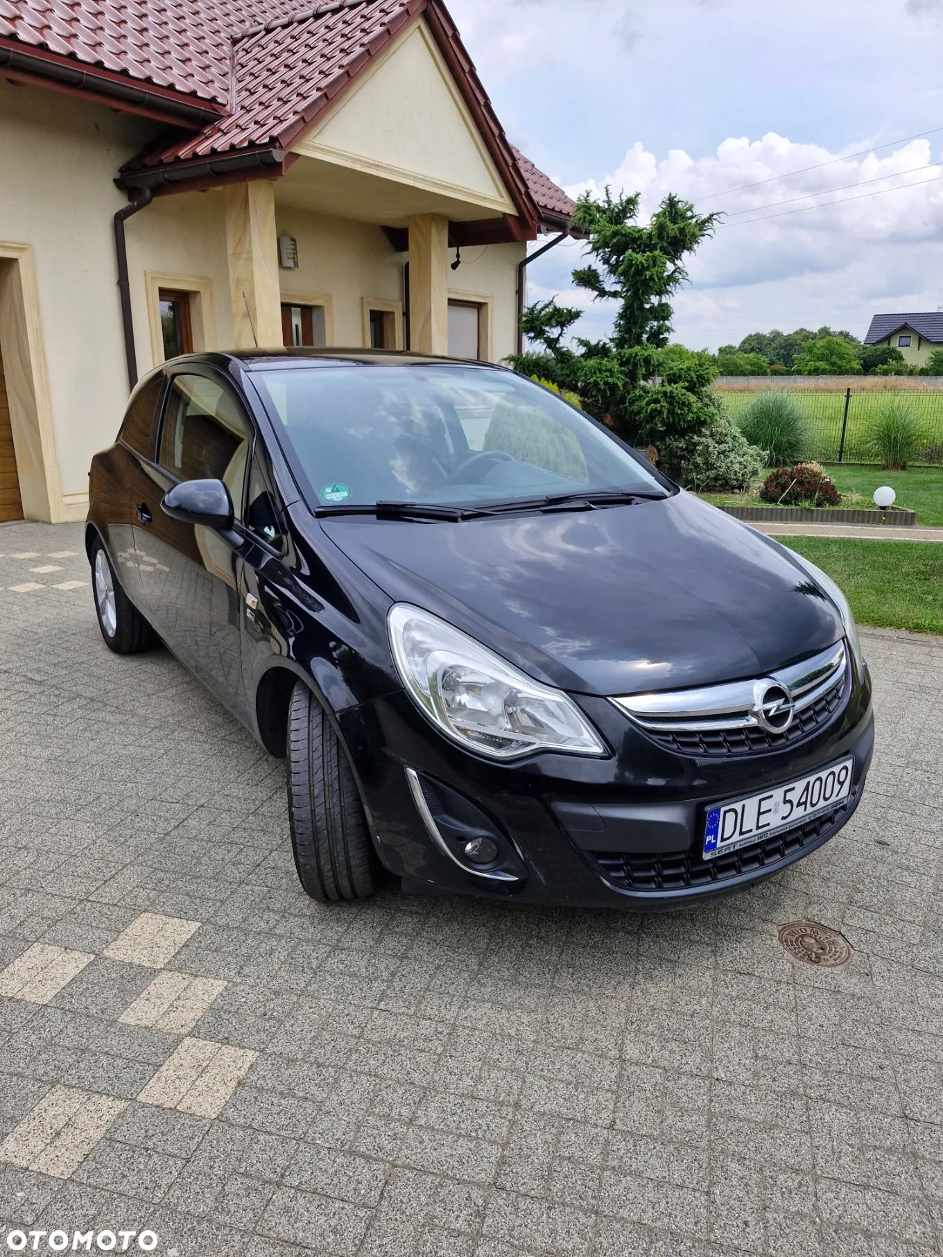 Opel Corsa 1.4 16V Color Elegance - 1