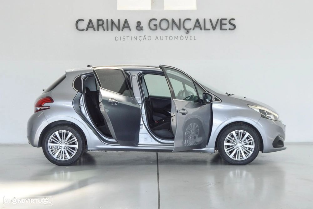 Peugeot 208 1.5 BlueHDi Allure - 24