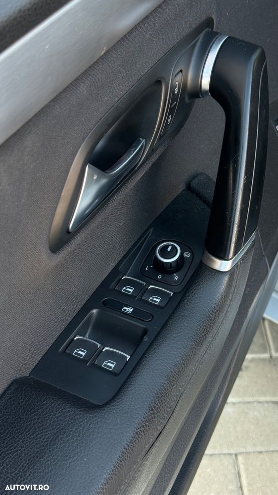 Volkswagen Passat - 10