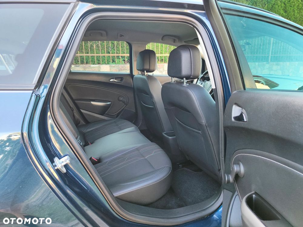 Opel Astra 1.4 EcoFLEX 150 Jahre - 18