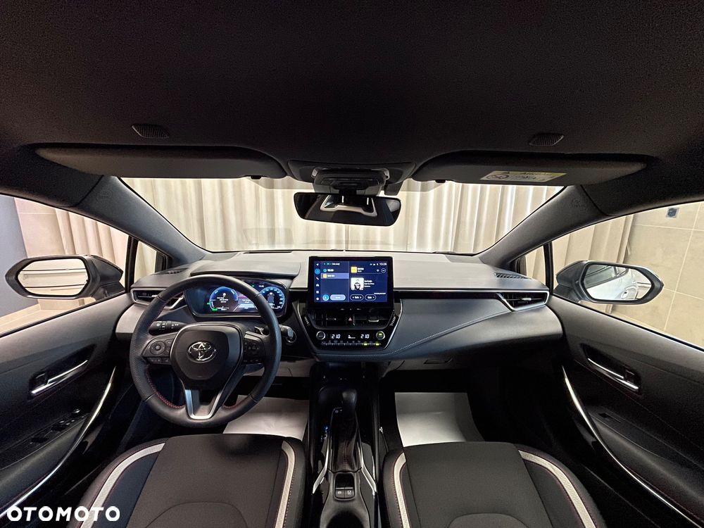 Toyota Corolla 2.0 Hybrid GR Sport Dynamic - 17