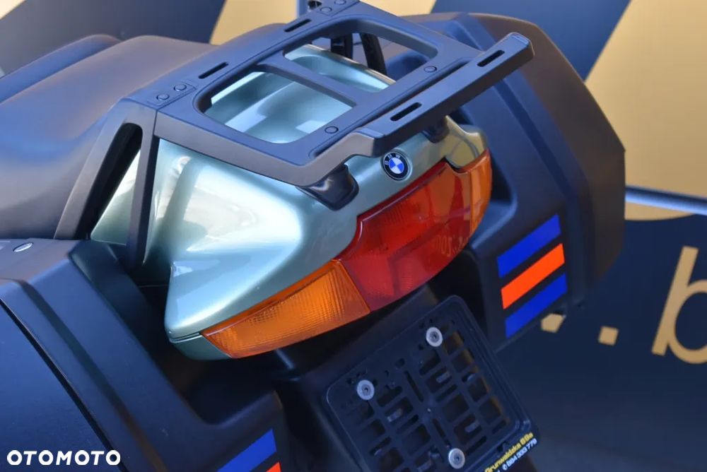 BMW R - 16