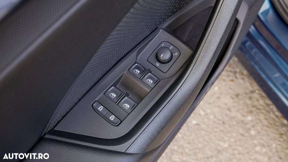 Skoda Octavia 2.0 TDI DSG Ambition - 26