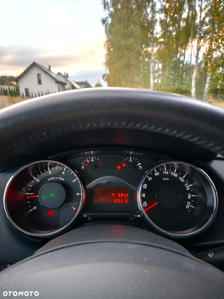 Peugeot 3008 - 12