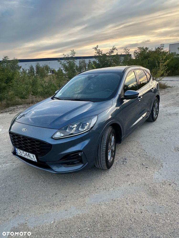 Ford Kuga - 2