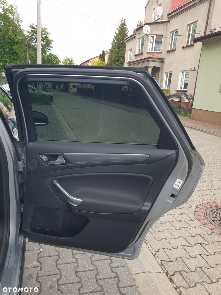 Ford Mondeo 2.0 TDCi Viva Titanium - 34