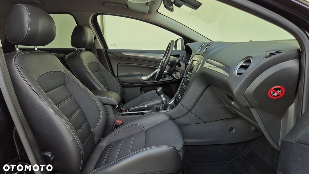 Ford Mondeo SW 1.6 T Titanium - 29