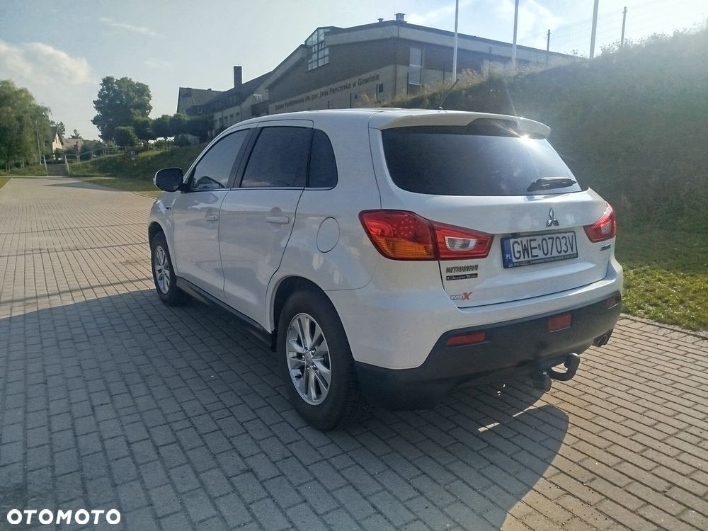 Mitsubishi ASX - 4