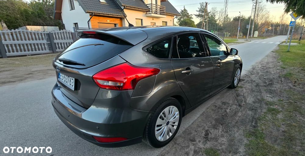 Ford Focus 1.6 Trend - 8
