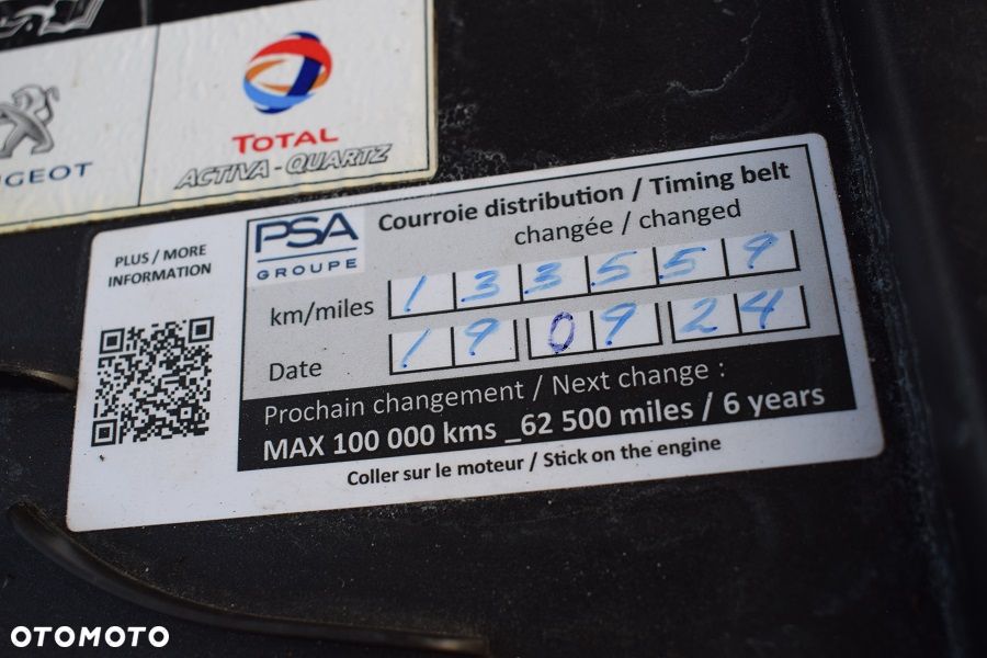 Peugeot 3008 PureTech 130 Stop & Start GPF EAT8 Allure - 31