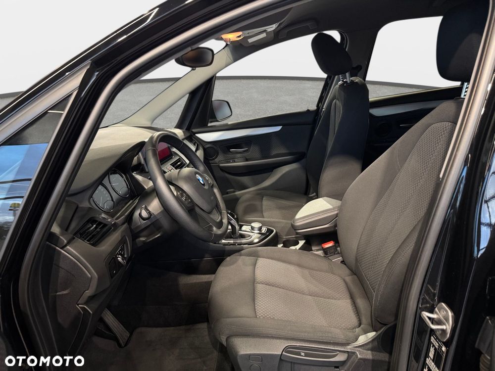 BMW Seria 2 - 18